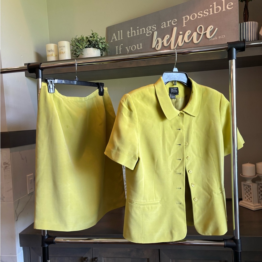 Morgan Taylor Studio Vibrant Yellow Garment